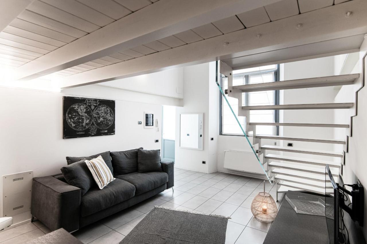 Como City Loft - Bymyhomeinコモ エクステリア 写真